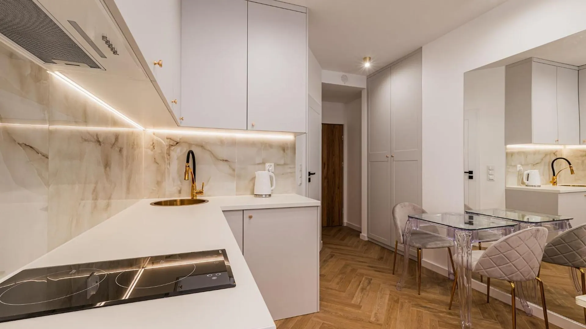 Rentplanet - Apartamenty Quorum Βρότσλαβ 0*,  Πολωνία