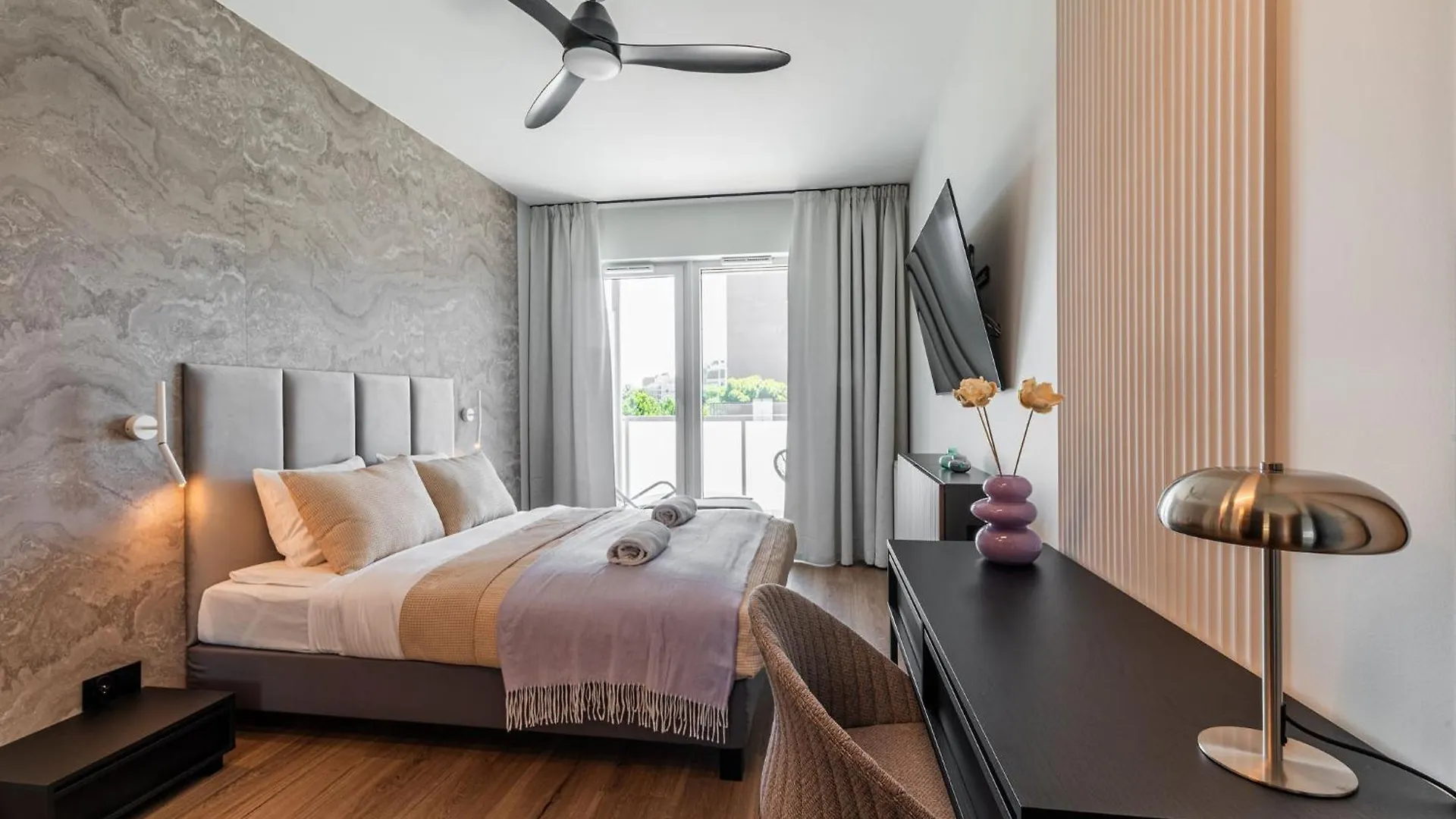 Rentplanet - Apartamenty Quorum Βρότσλαβ 0*,